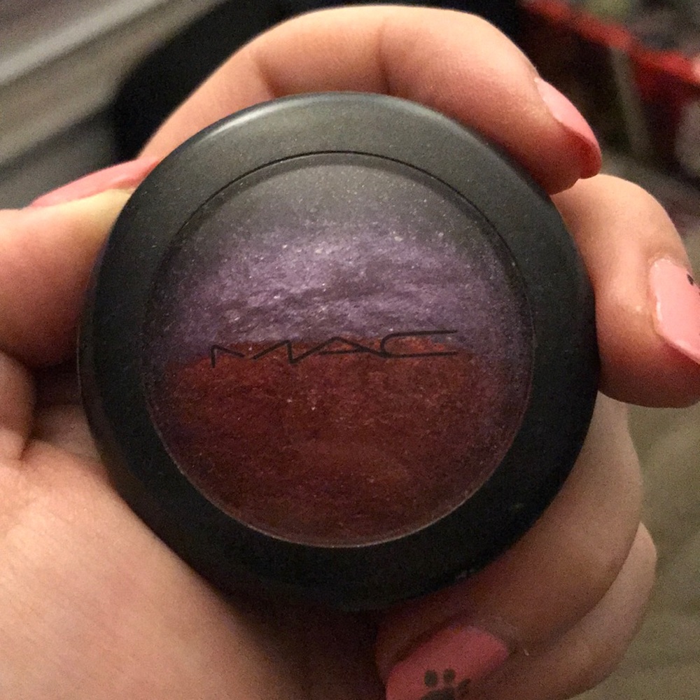 MAC Mineralized Duo in Mi’ Lady